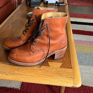 Red Wing Clara boot